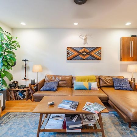 Bedroom In Thoughtfully Decorated East Passyunk Home فيلادلفيا المظهر الخارجي الصورة